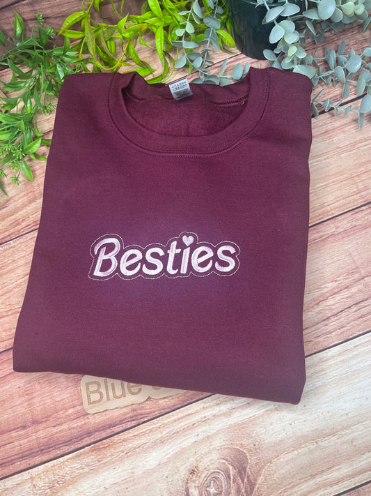 BESTIES EMBROIDERED SWEATSHIRT