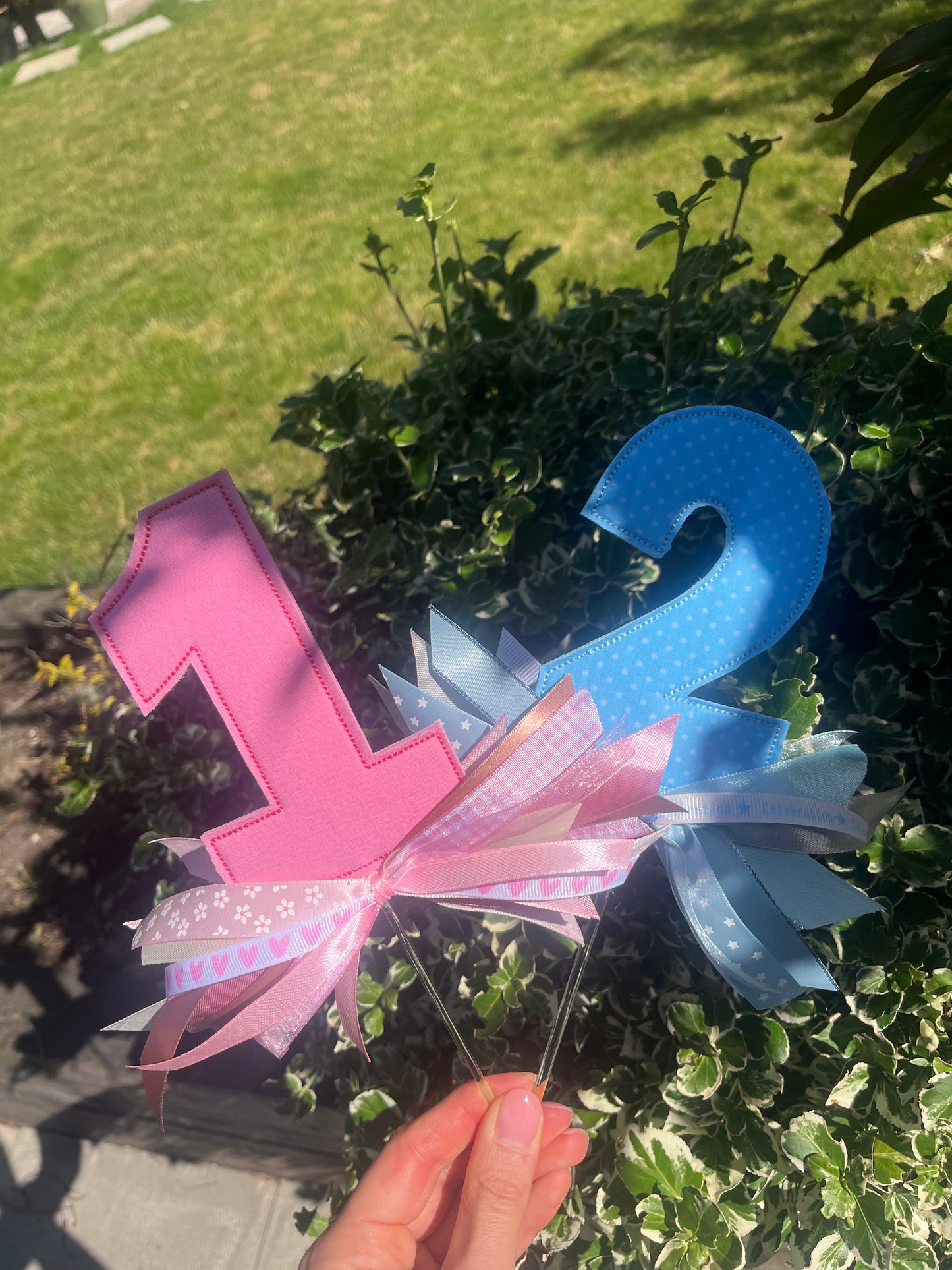 EMBROIDERED NUMBER CAKE TOPPER WITH BOWS