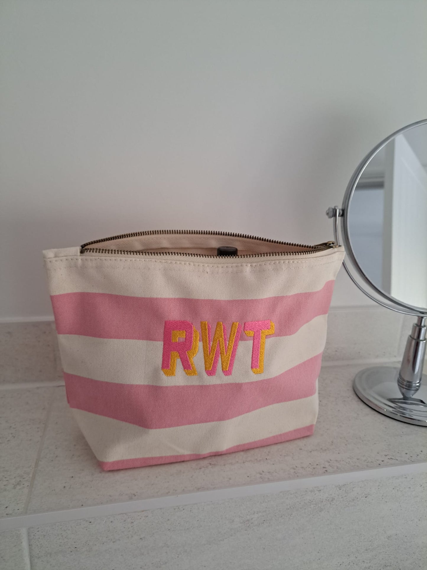 EMBROIDERED SHADOW FONT STRIPE CANVAS INITIAL POUCH