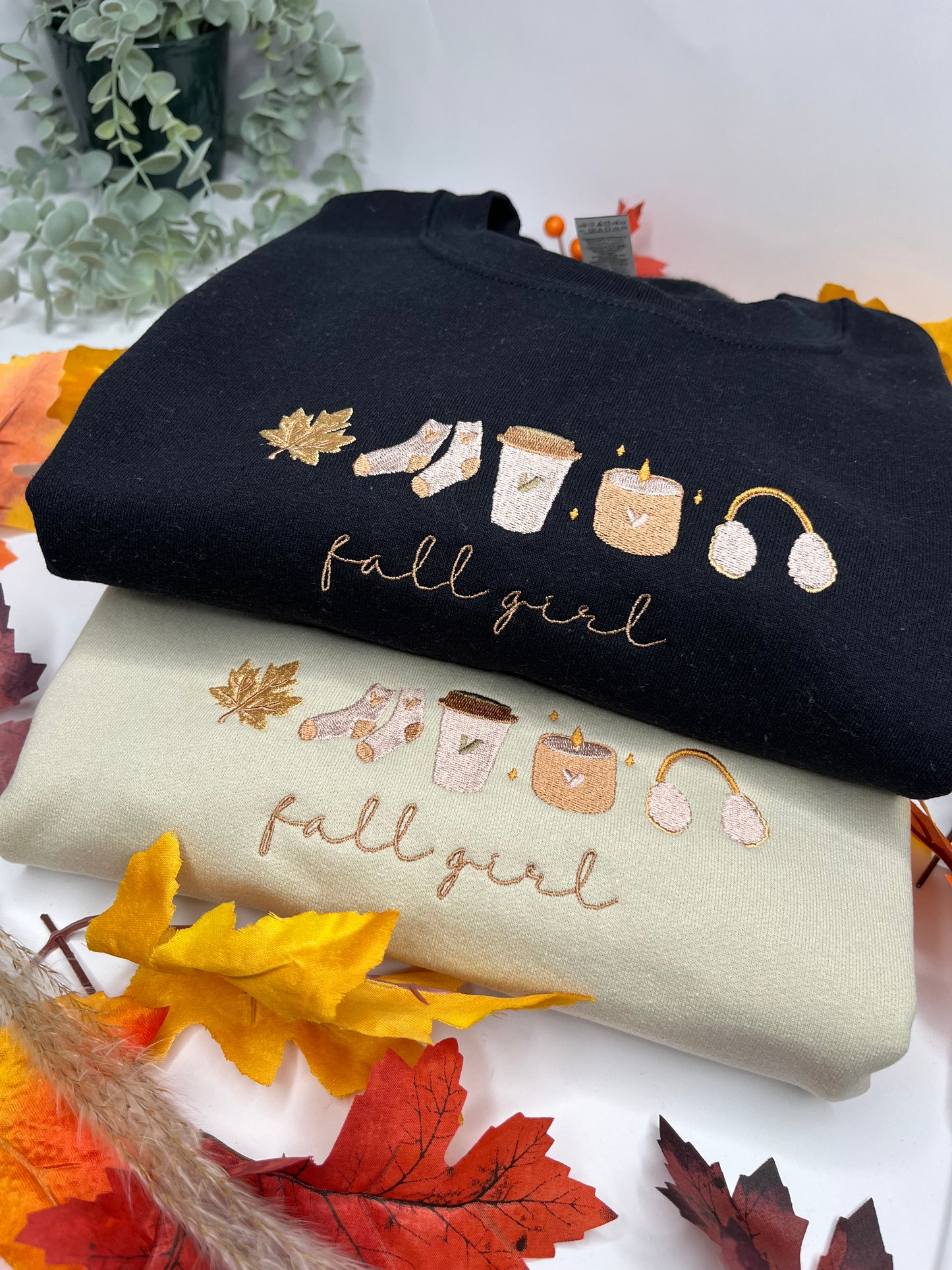 EMBROIDERED FALL GIRL SWEATSHIRT