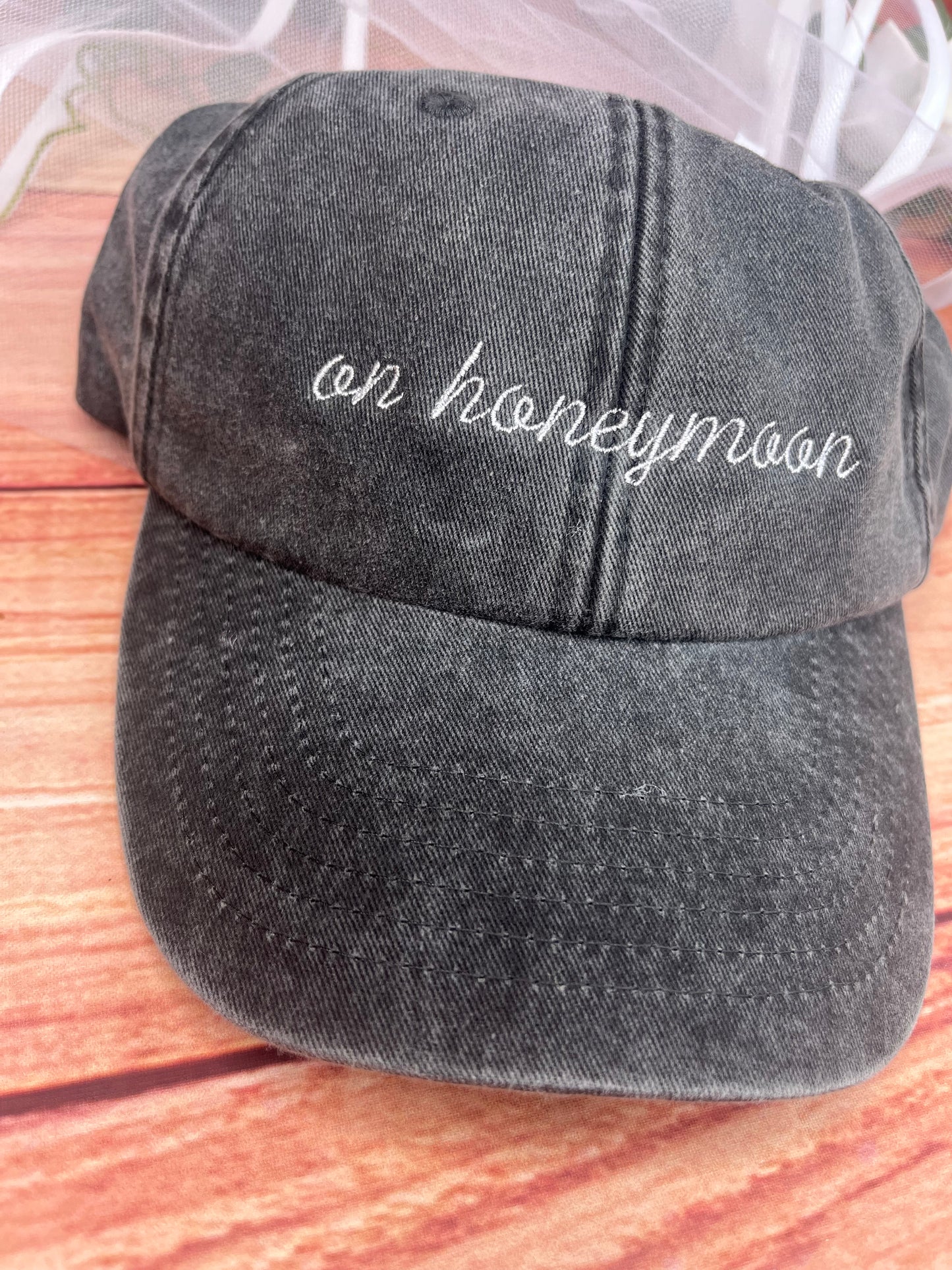 ON HONEYMOON BRIDE EMBROIDERED CAP