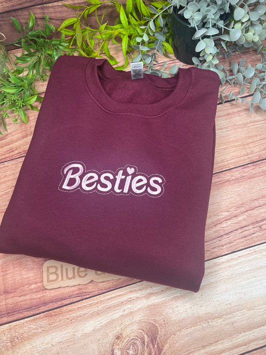 BESTIES EMBROIDERED SWEATSHIRT