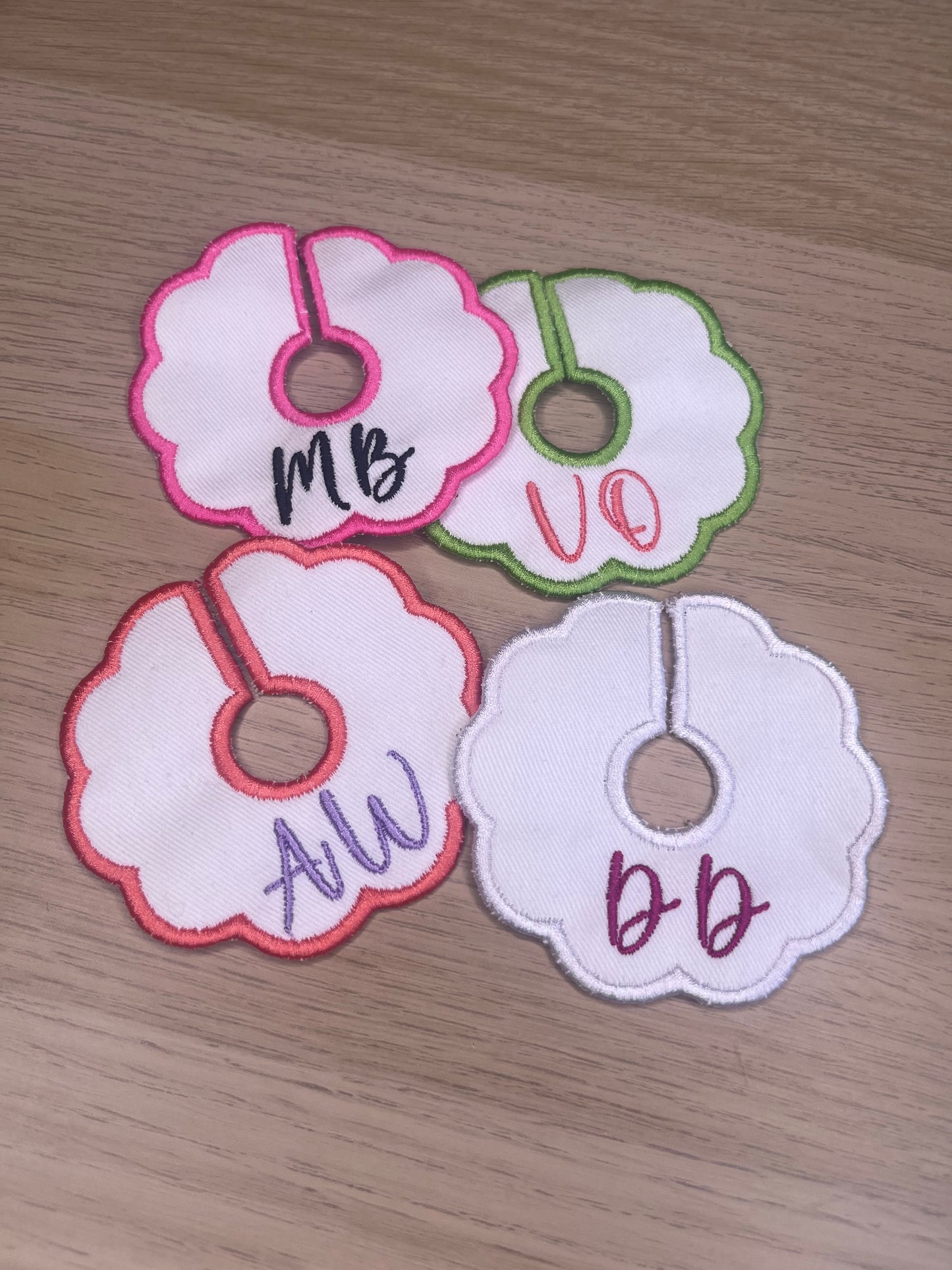 CUSTOM WINE GLASS TAGS