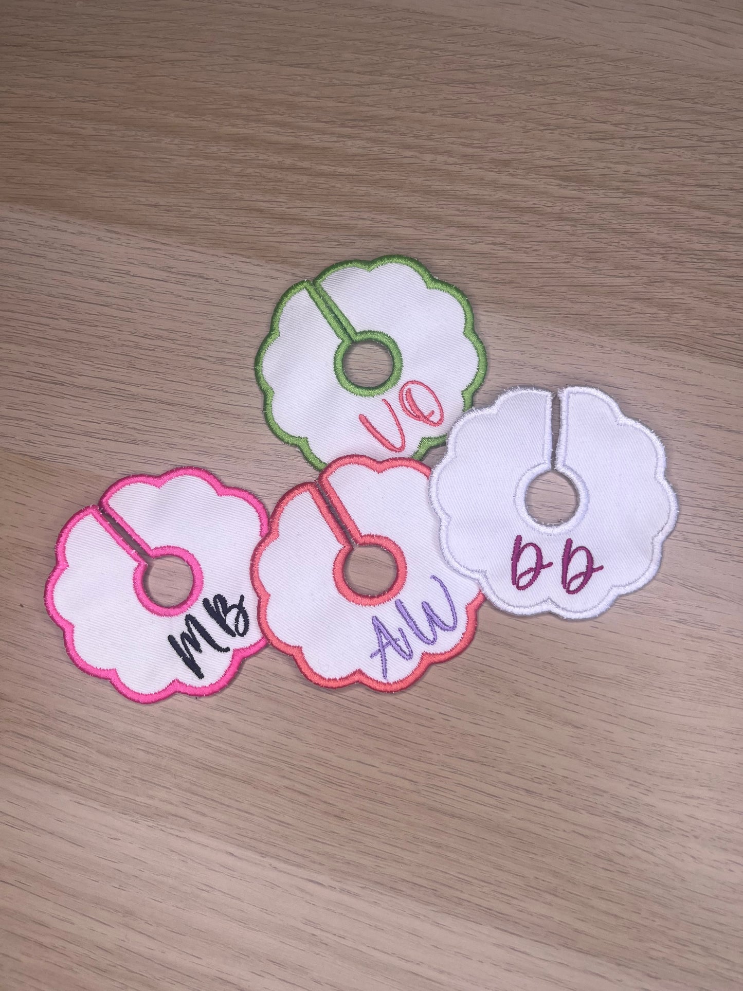CUSTOM WINE GLASS TAGS
