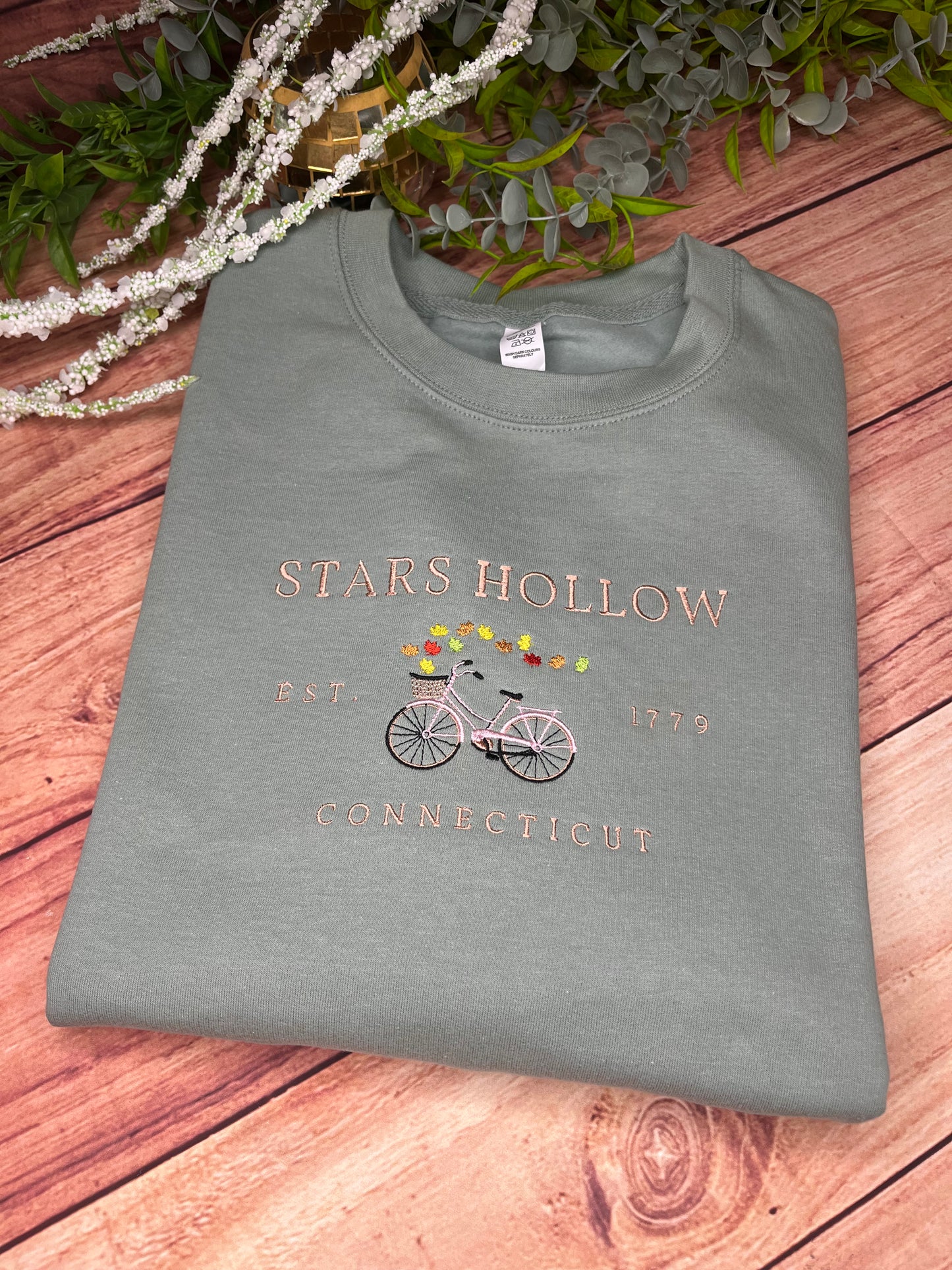 STARS HOLLOW EMBROIDERED BIKE SWEATSHIRT