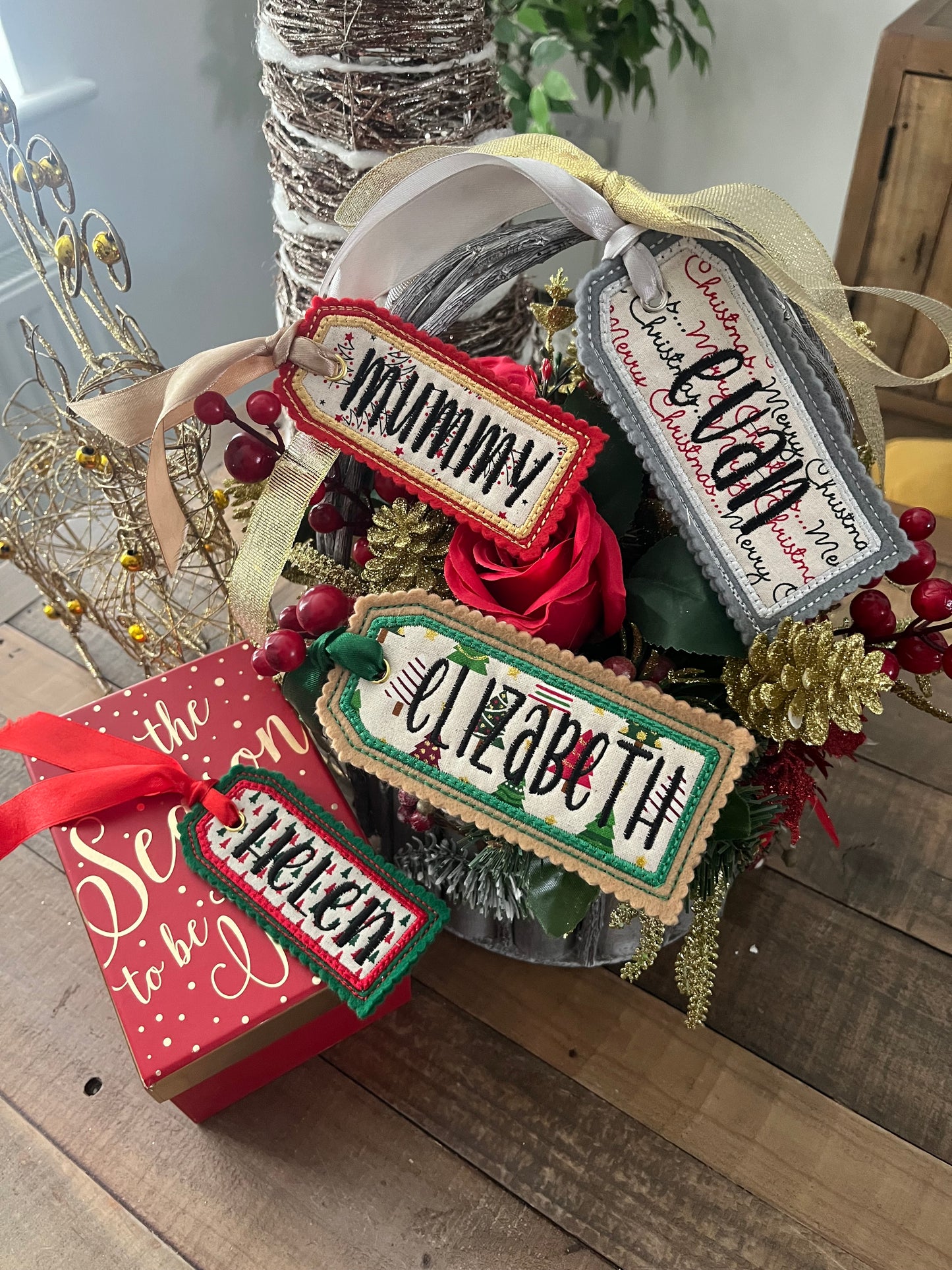 CHRISTMAS CUSTOM MATERIAL GIFT TAGS