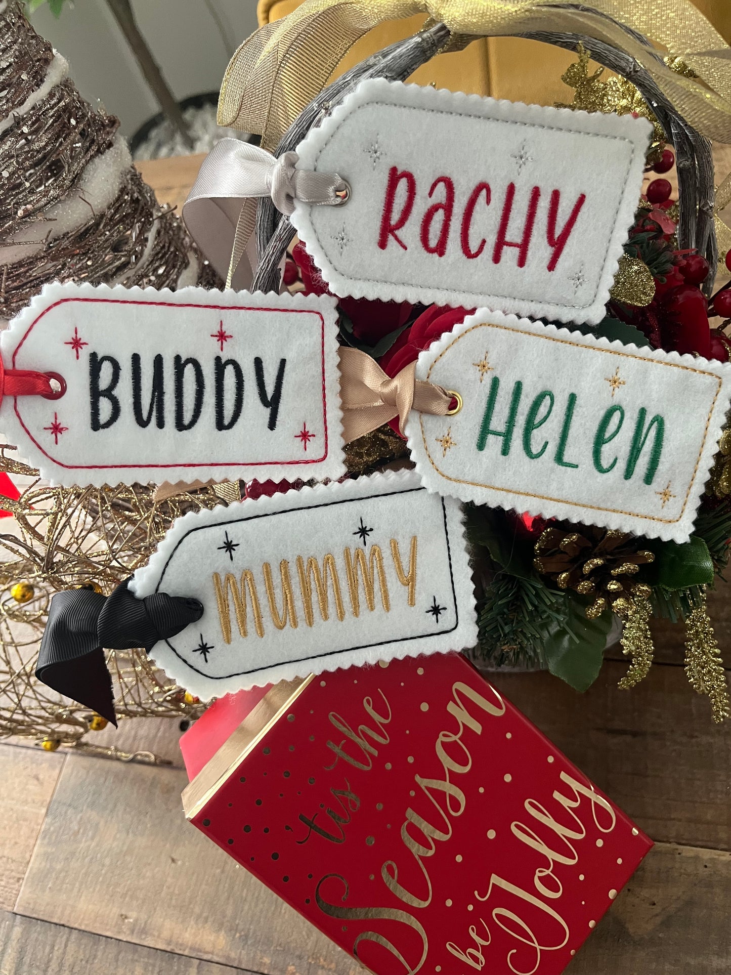 CUSTOM CHRISTMAS STAR GIFT TAGS