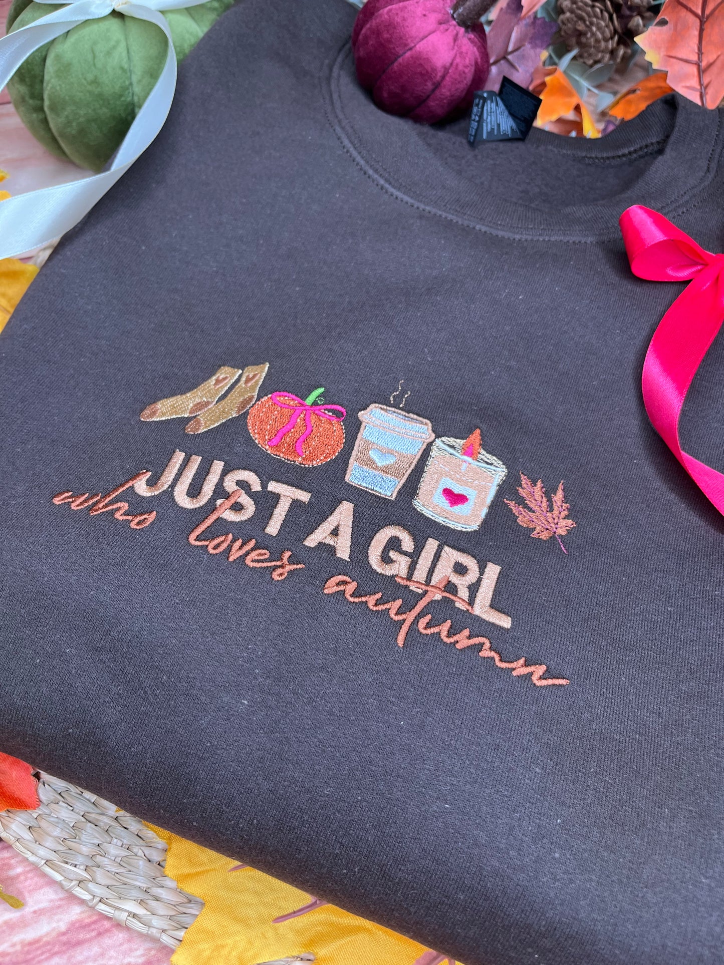 JUST A GIRL WHO LOVES AUTUMN EMBROIDERED SWEATSHIRT