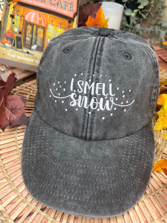 I SMELL SNOW EMBROIDERED CAP